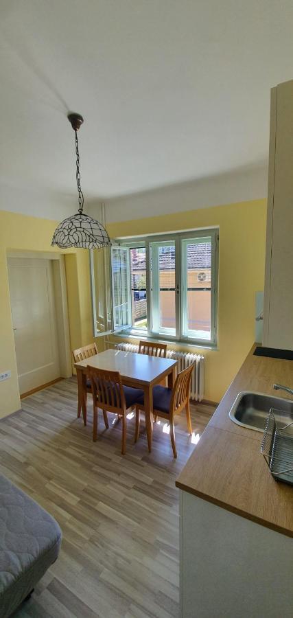 Aparthouse Macek Apartment Любляна Екстериор снимка